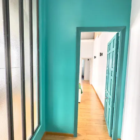 Stylish 1br Apt, Ac, Near Sight, Private Parking Opt Apartment Seville