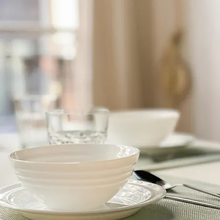 Appartement Stylish 1br Apt, Ac, Near Sight, Private Parking Opt *