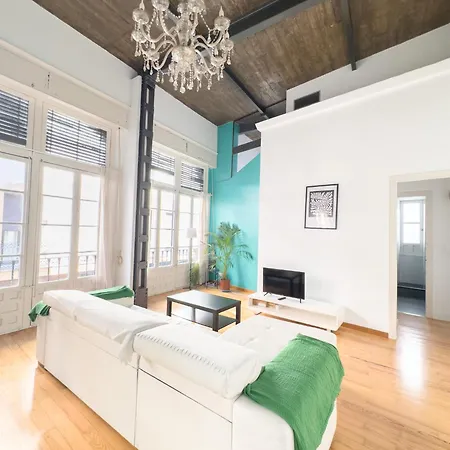 Stylish 1br Apt, Ac, Near Sight, Private Parking Opt